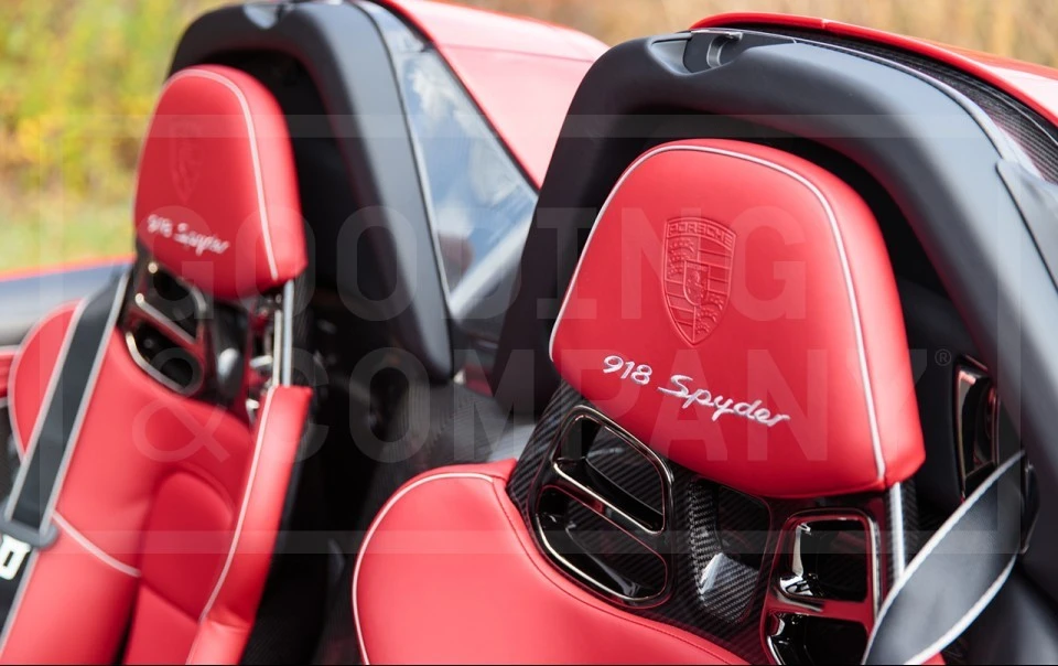 2015 Porsche 918 Spyder - Image 16 of 26