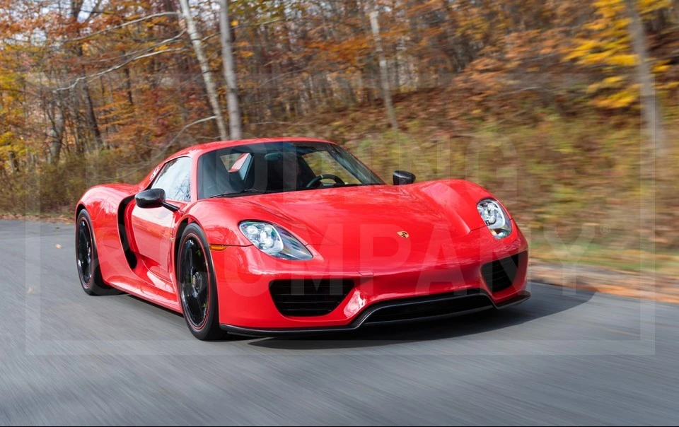 2015 Porsche 918 Spyder - Image 10 of 26