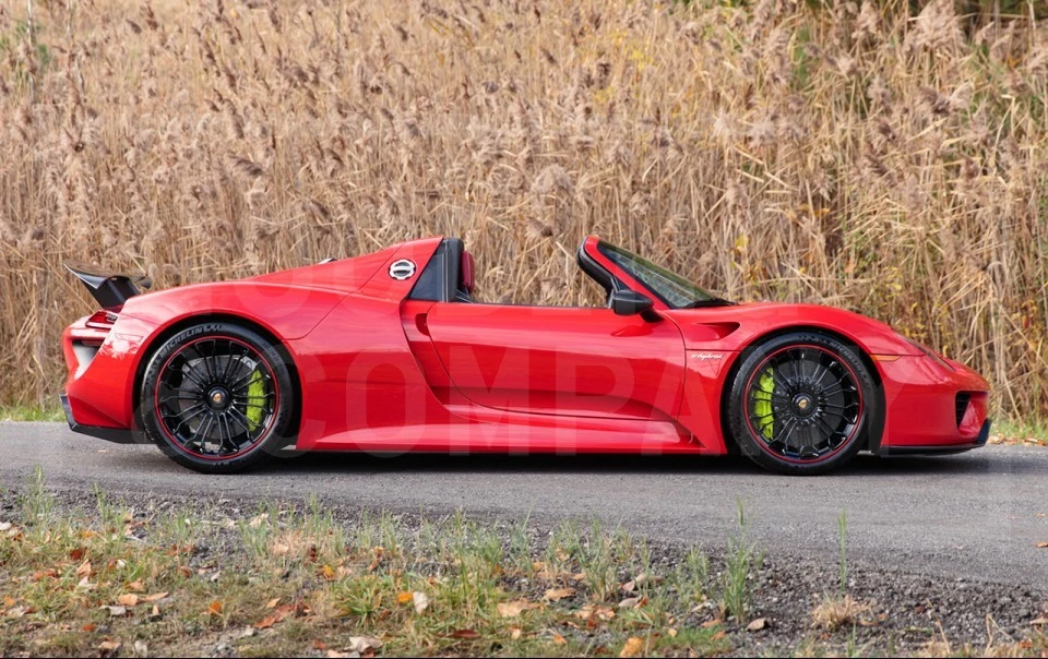 2015 Porsche 918 Spyder - Image 5 of 26