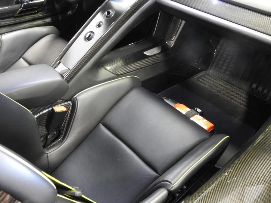2015 Porsche 918 Spyder - Image 6 of 16