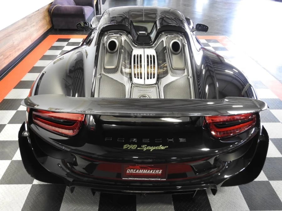 2015 Porsche 918 Spyder - Image 7 of 16