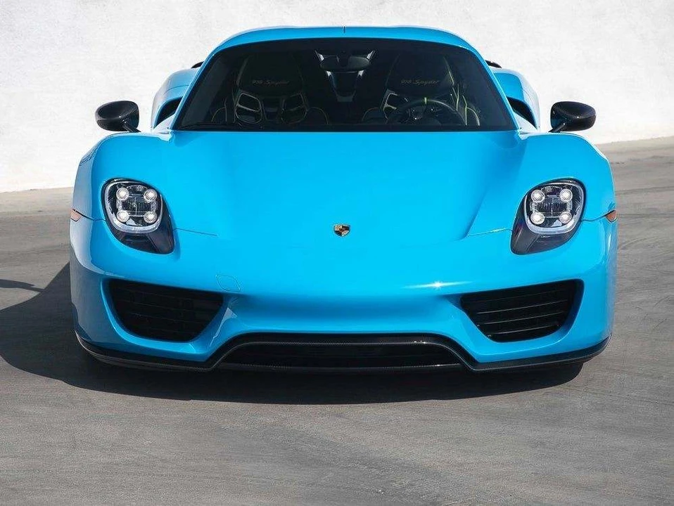 2015 Porsche 918 Spyder - Image 3 of 11