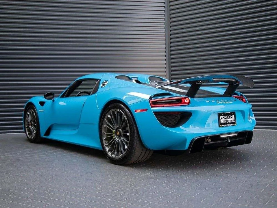 2015 Porsche 918 Spyder - Image 5 of 11