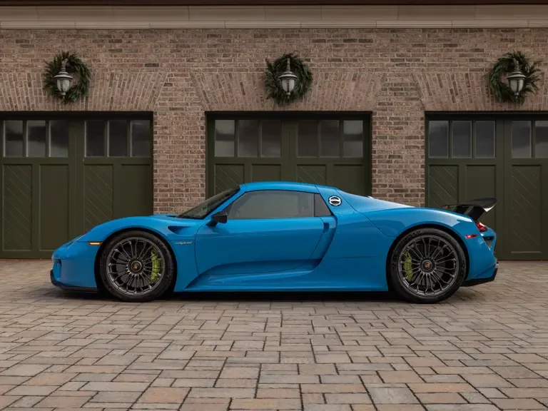 2015 Porsche 918 Spyder - Image 5 of 31