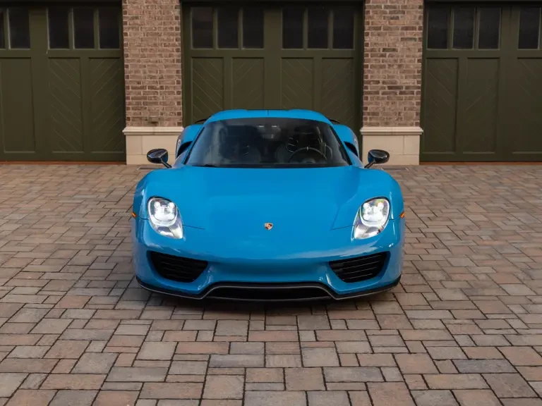 2015 Porsche 918 Spyder - Image 6 of 31