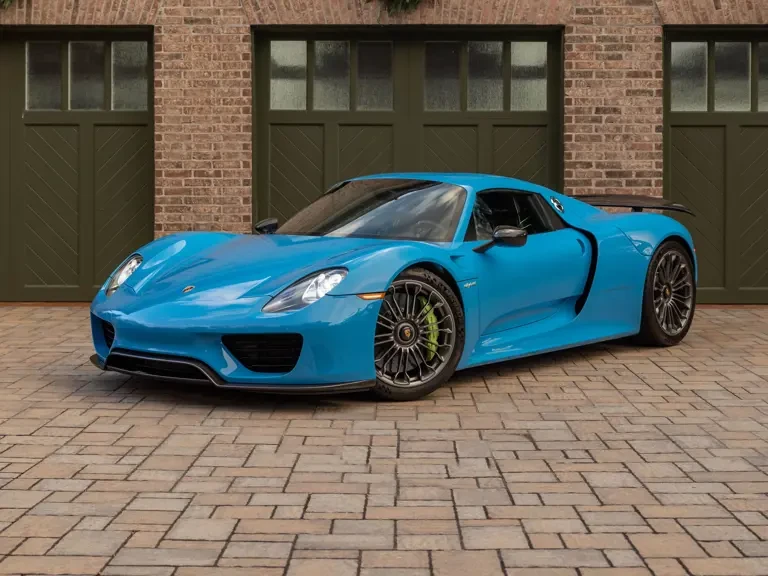 2015 Porsche 918 Spyder - Image 2 of 31