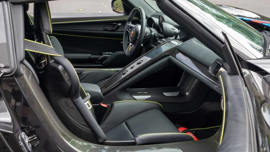 2015 Porsche 918 Spyder - Image 5 of 20