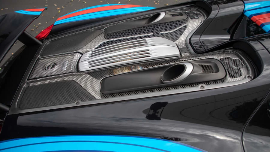 2015 Porsche 918 Spyder - Image 7 of 20