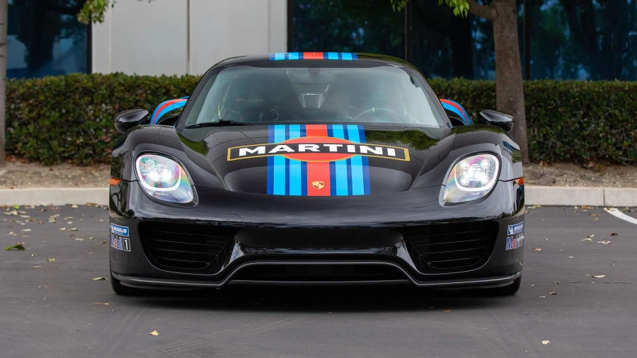 2015 Porsche 918 Spyder - Image 14 of 20