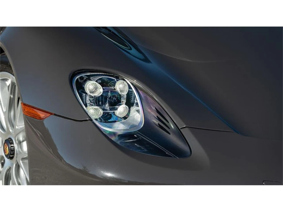 2015 Porsche 918 Spyder - Image 31 of 31