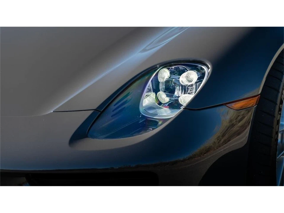2015 Porsche 918 Spyder - Image 30 of 31