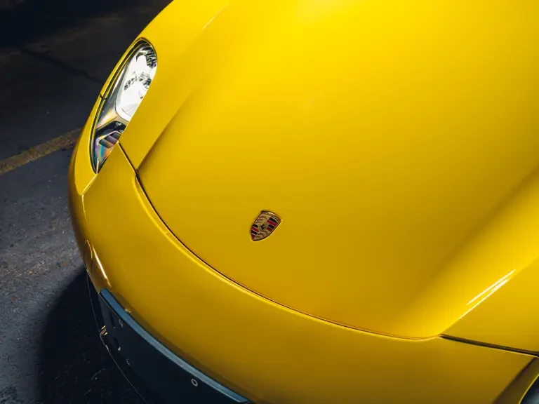 2015 Porsche 918 Spyder - Image 26 of 31