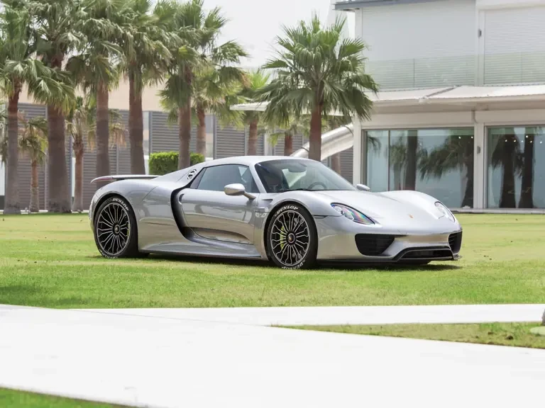 2015 Porsche 918 Spyder - Image 31 of 31