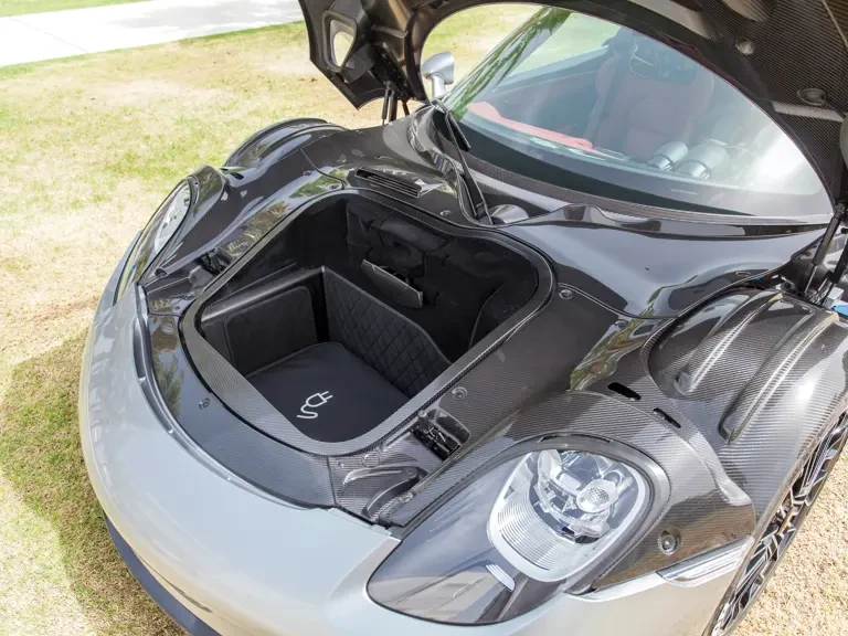 2015 Porsche 918 Spyder - Image 30 of 31