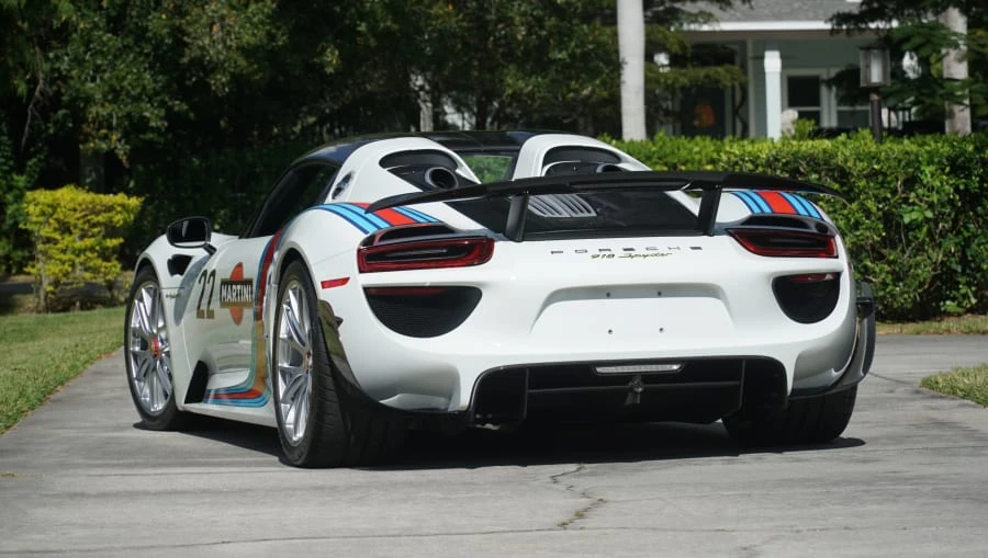 2015 Porsche 918 Spyder - Image 20 of 31