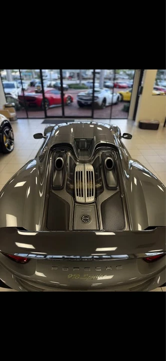2015 Porsche 918 Spyder - Image 3 of 9