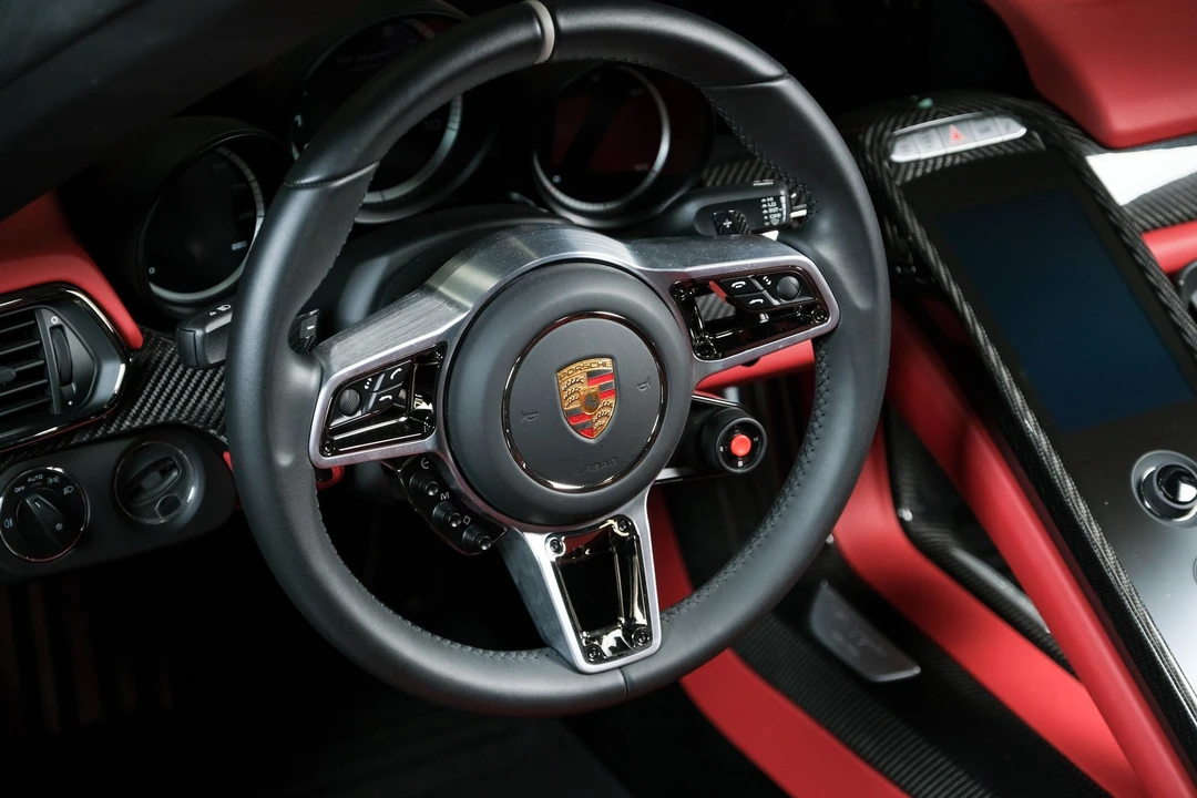 2015 Porsche 918 Spyder - Image 2 of 24
