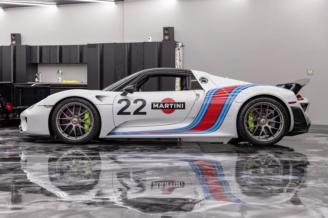 2015 Porsche 918 Spyder - Image 5 of 31