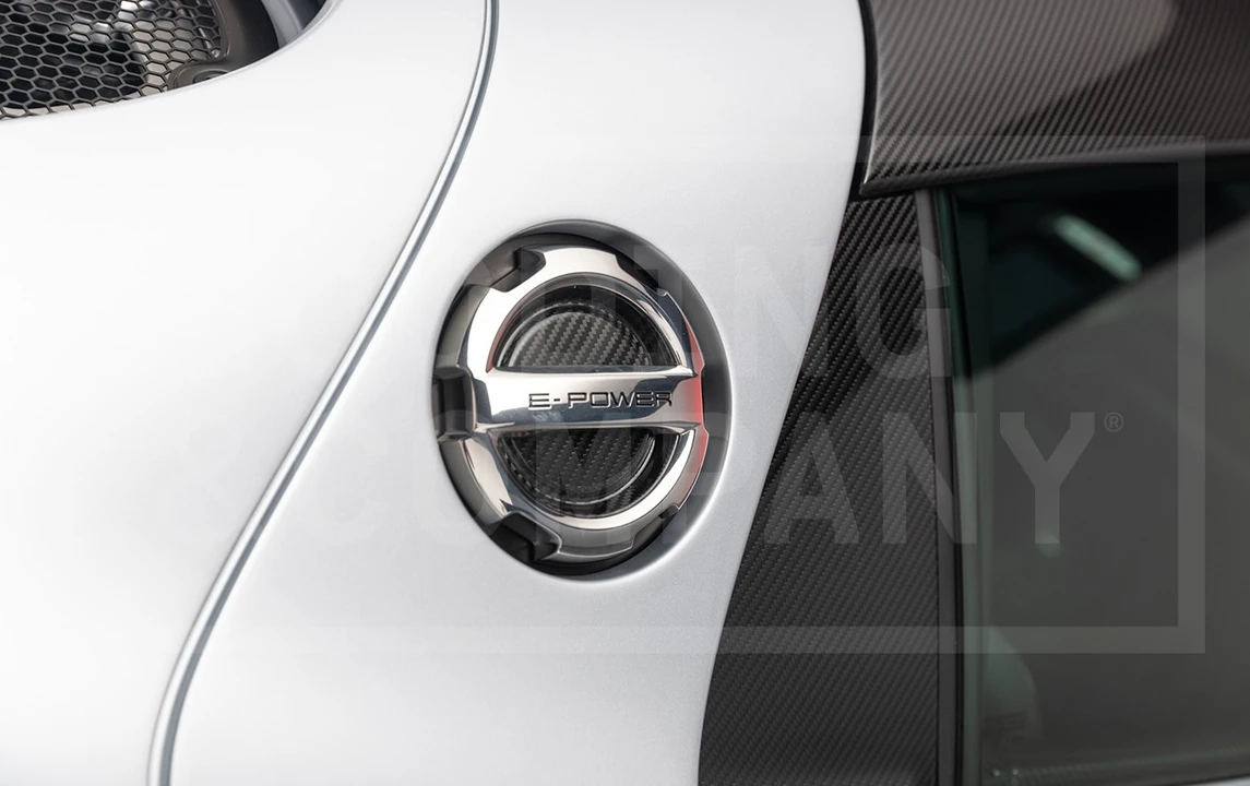 2015 Porsche 918 Spyder - Image 12 of 17