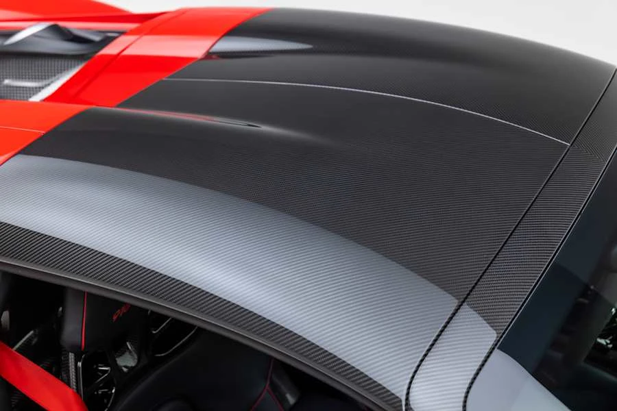 2015 Porsche 918 Spyder - Image 30 of 31