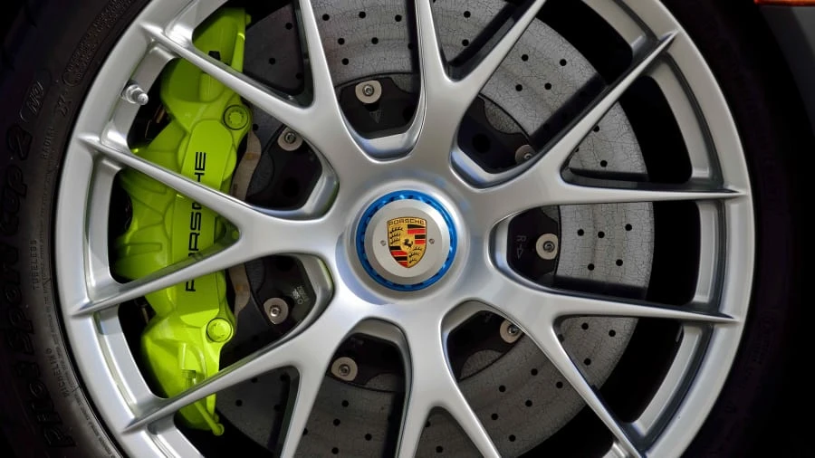 2015 Porsche 918 Spyder - Image 8 of 12