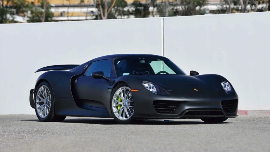2015 Porsche 918 Spyder - Image 12 of 12