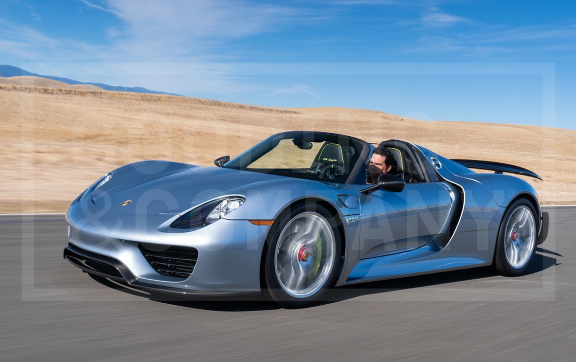 2015 Porsche 918 Spyder - Image 4 of 20