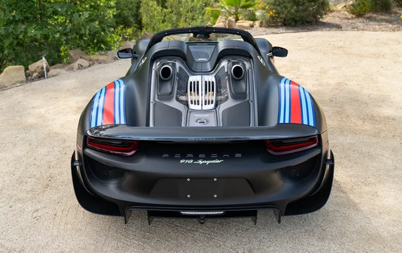 2015 Porsche 918 Spyder - Image 4 of 30