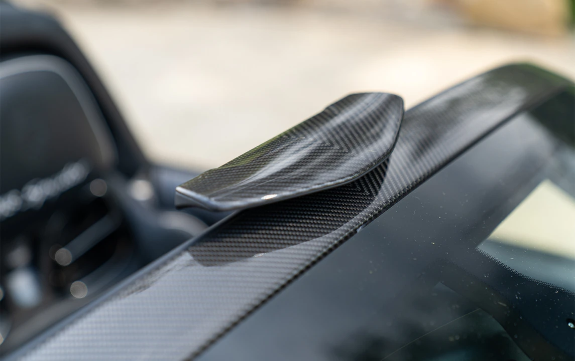 2015 Porsche 918 Spyder - Image 17 of 30