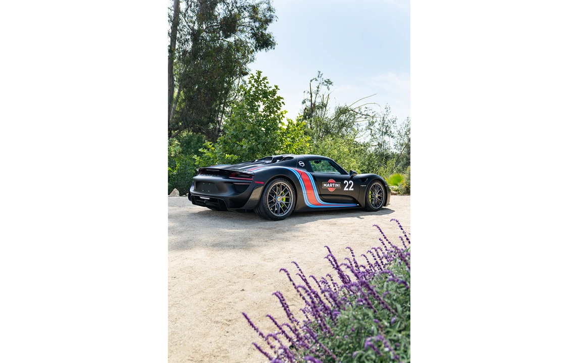 2015 Porsche 918 Spyder - Image 6 of 30