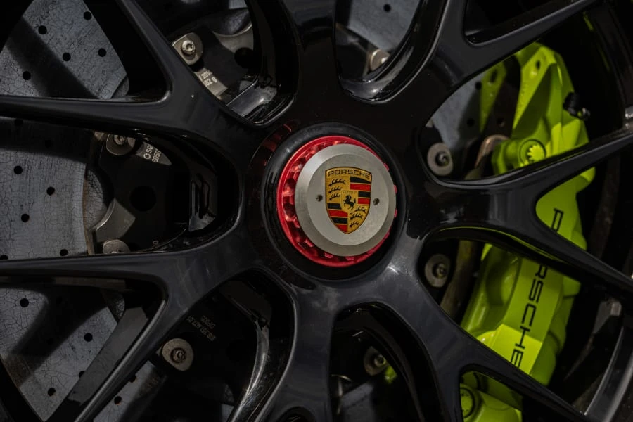 2015 Porsche 918 Spyder - Image 31 of 31