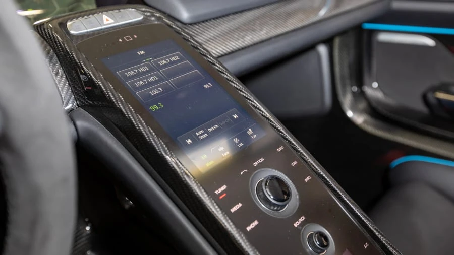 2015 Porsche 918 Spyder - Image 16 of 22