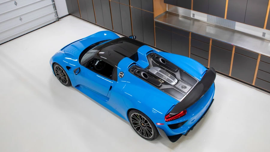 2015 Porsche 918 Spyder - Image 22 of 22