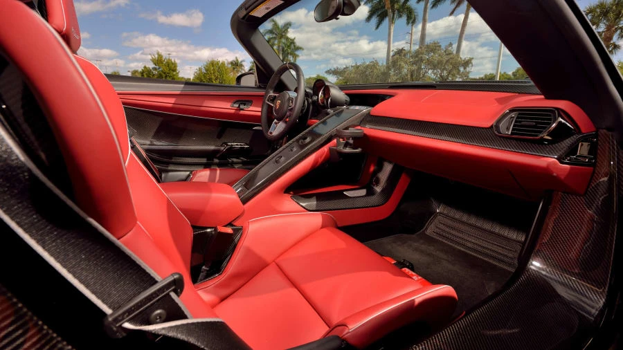 2015 Porsche 918 Spyder - Image 5 of 20