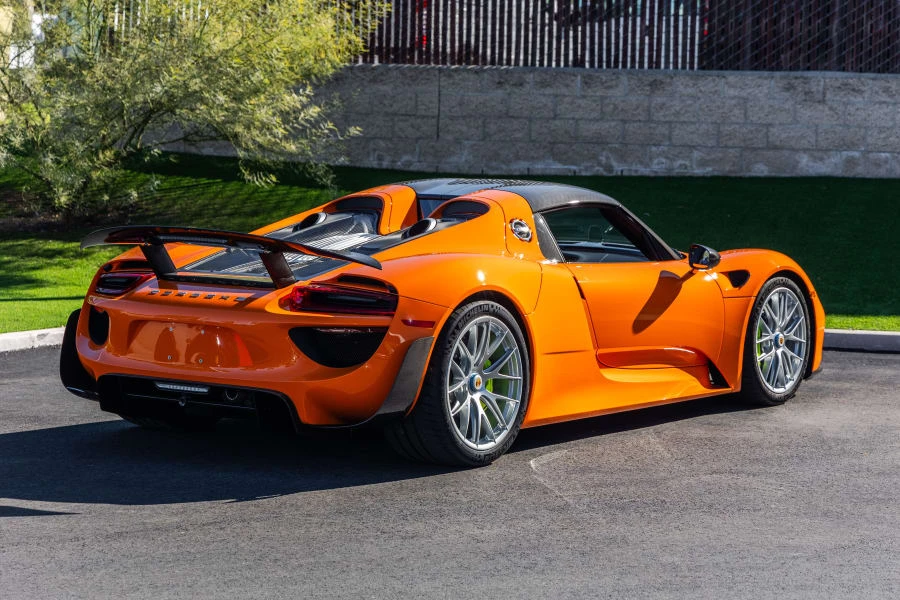 2015 Porsche 918 Spyder - Image 3 of 31
