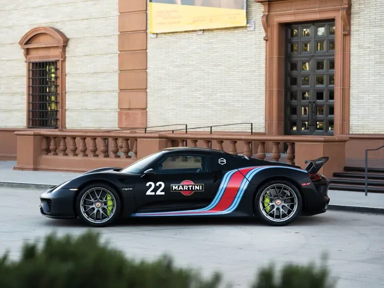 2015 Porsche 918 Spyder - Image 6 of 31