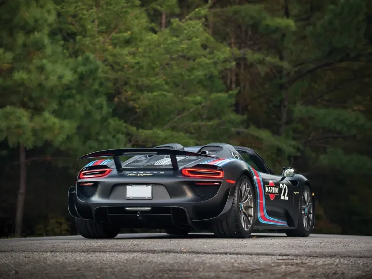 2015 Porsche 918 Spyder - Image 3 of 31