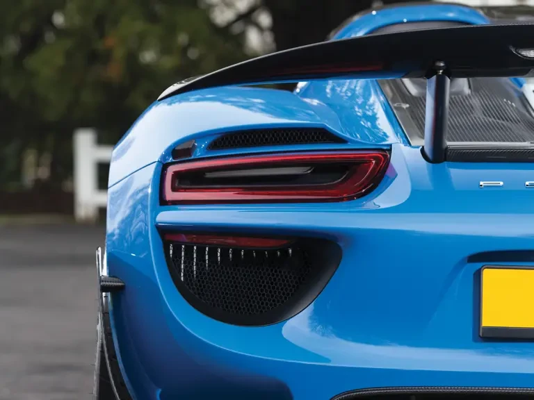 2015 Porsche 918 Spyder - Image 29 of 29