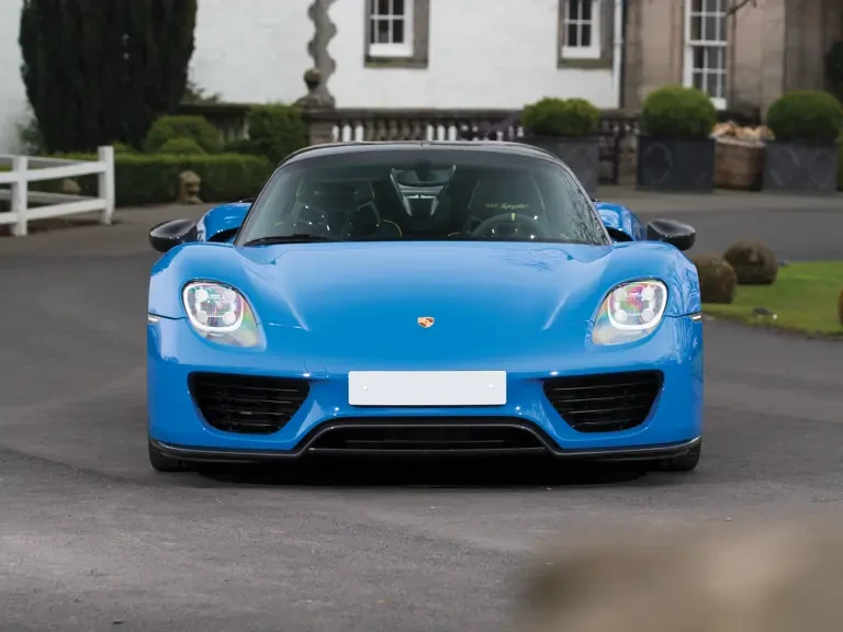 2015 Porsche 918 Spyder - Image 9 of 29