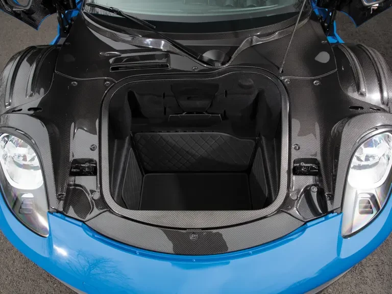 2015 Porsche 918 Spyder - Image 26 of 29