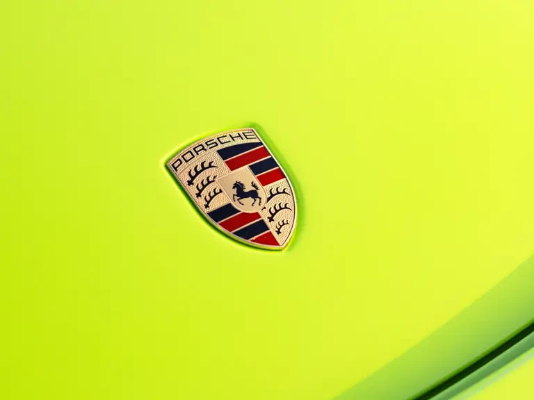 2015 Porsche 918 Spyder - Image 7 of 31