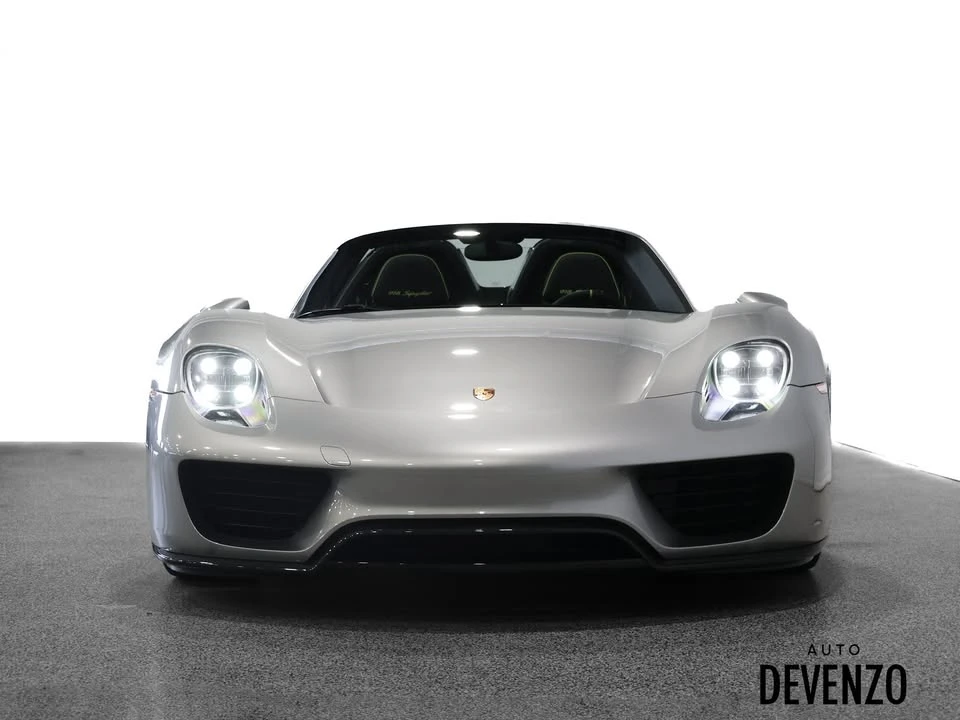 2015 Porsche 918 Spyder - Image 12 of 19