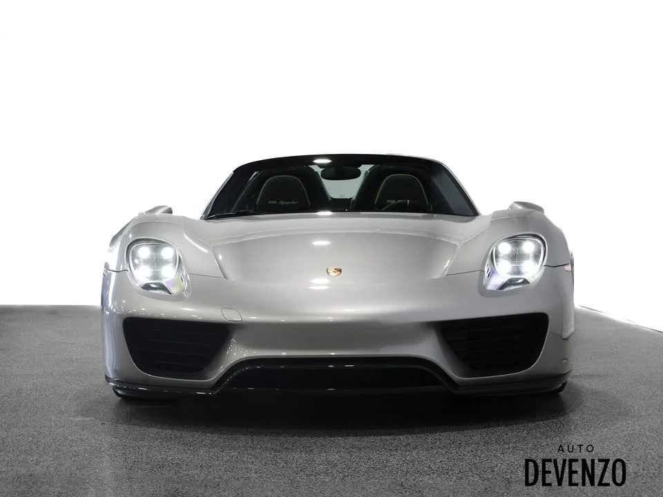 2015 Porsche 918 Spyder - Image 12 of 20
