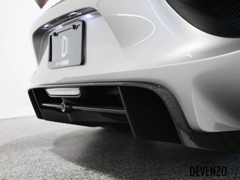 2015 Porsche 918 Spyder - Image 7 of 19