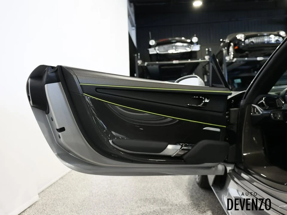 2015 Porsche 918 Spyder - Image 16 of 19