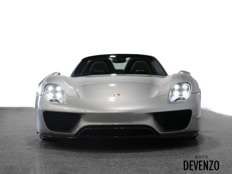 2015 Porsche 918 Spyder - Image 12 of 20