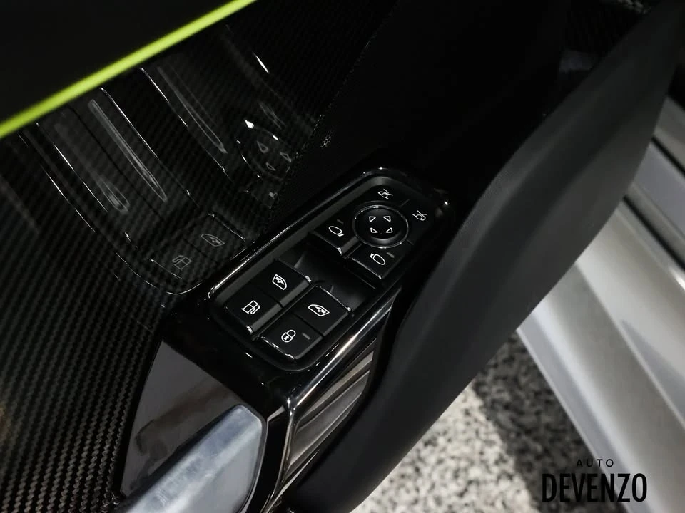 2015 Porsche 918 Spyder - Image 19 of 20