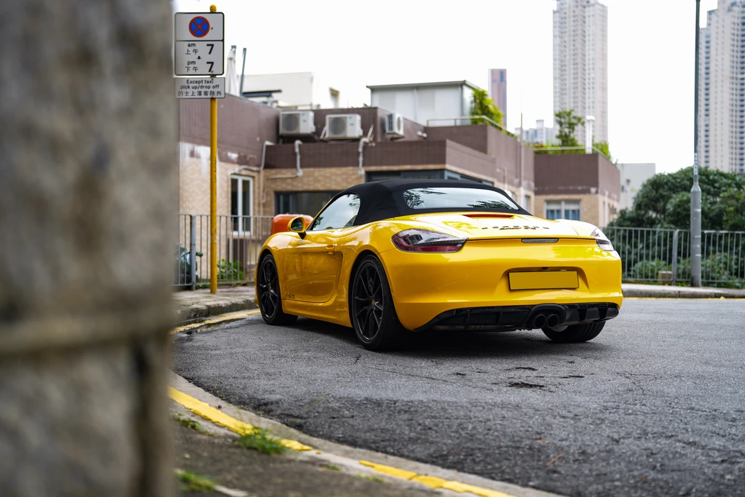 2015 Porsche 981 Boxster GTS - Image 12 of 31
