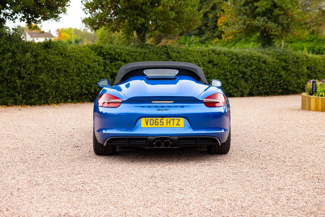 2011 Porsche 981 Boxster Spyder - Image 14 of 31