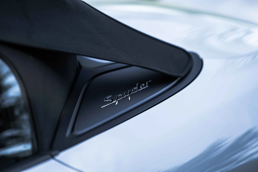2015 Porsche 981 Boxster Spyder - Image 29 of 31